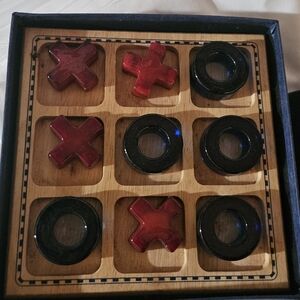 Wooden Tic Tac Toe Game with Red and Black Pieces